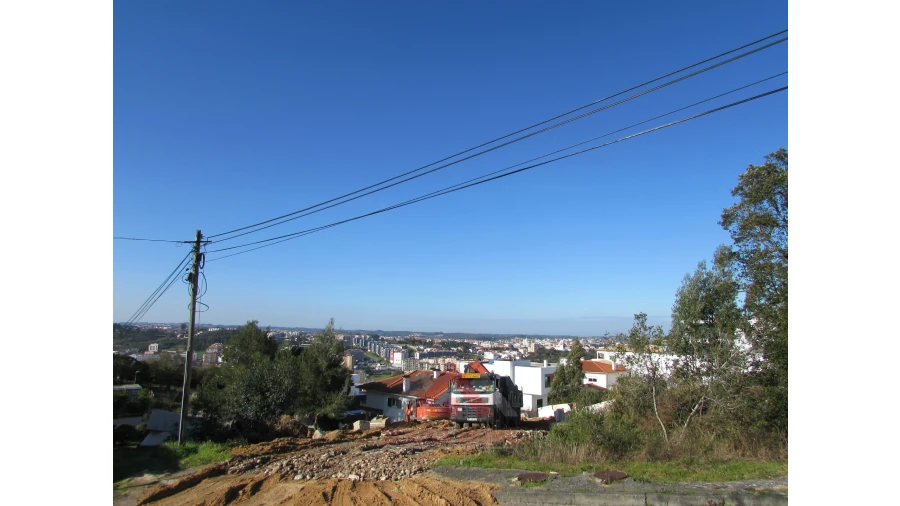 Terreno para Venda em Leiria, Pousos, Barreira e Cortes Foto 6