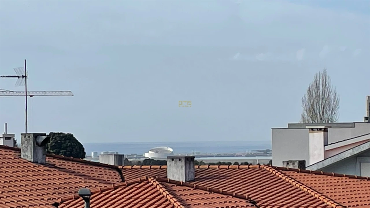 Moradia T5 para Venda em Aldoar, Foz do Douro e Nevogilde Foto 7