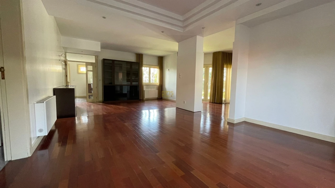 Moradia T5 para Venda em Aldoar, Foz do Douro e Nevogilde Foto 10