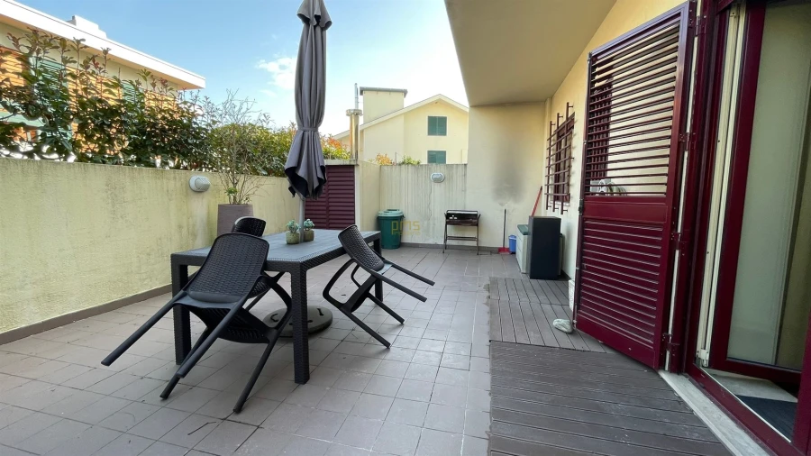 Moradia T5 para Venda em Aldoar, Foz do Douro e Nevogilde Foto 8