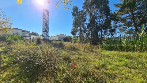 Terreno para Venda em Leiria, Pousos, Barreira e Cortes