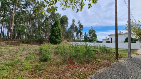 Terreno para Venda em Leiria, Pousos, Barreira e Cortes