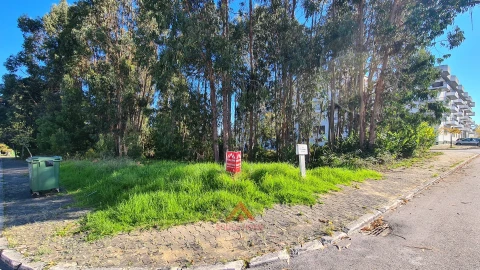 Terreno para Venda em Leiria, Pousos, Barreira e Cortes