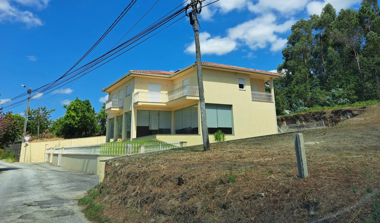 Moradia T3 para Venda em Prado (São Miguel) Foto 5