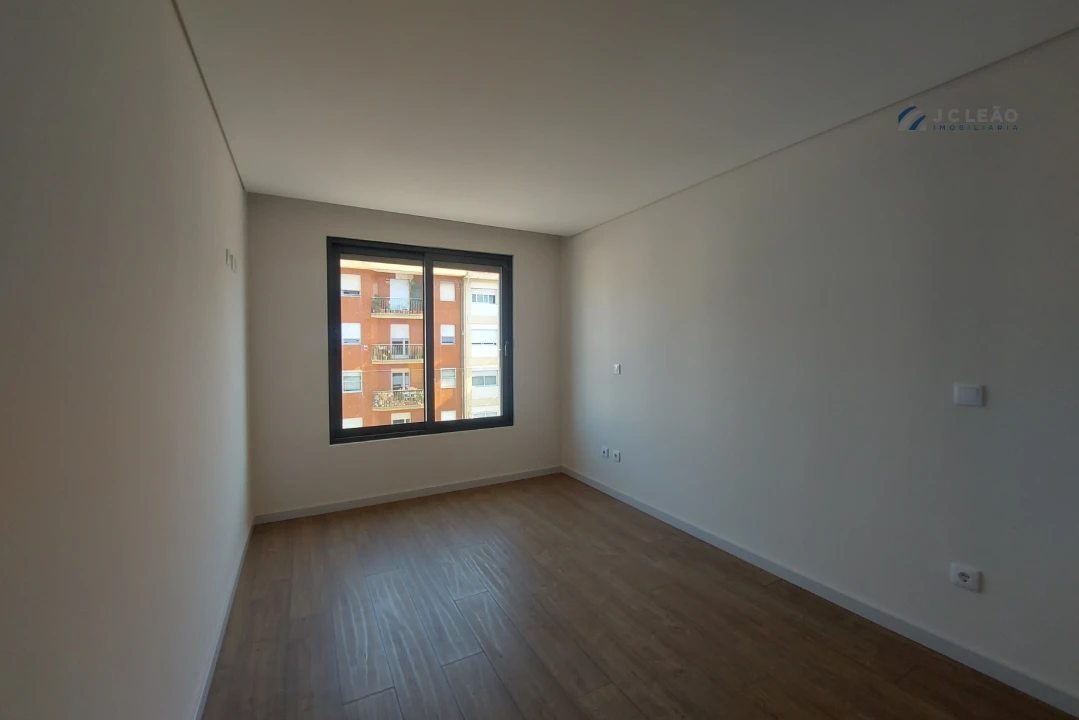 Apartamento T0 para Venda em Cedofeita, Santo Ildefonso, Sé, Miragaia, São Nicolau e Vitória Foto 12