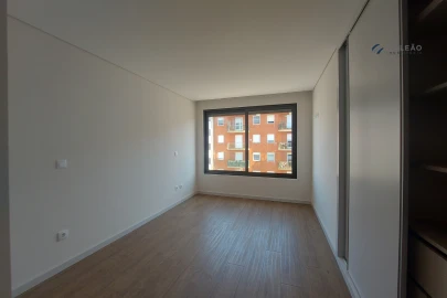 Apartamento T0 para Venda em Cedofeita, Santo Ildefonso, Sé, Miragaia, São Nicolau e Vitória