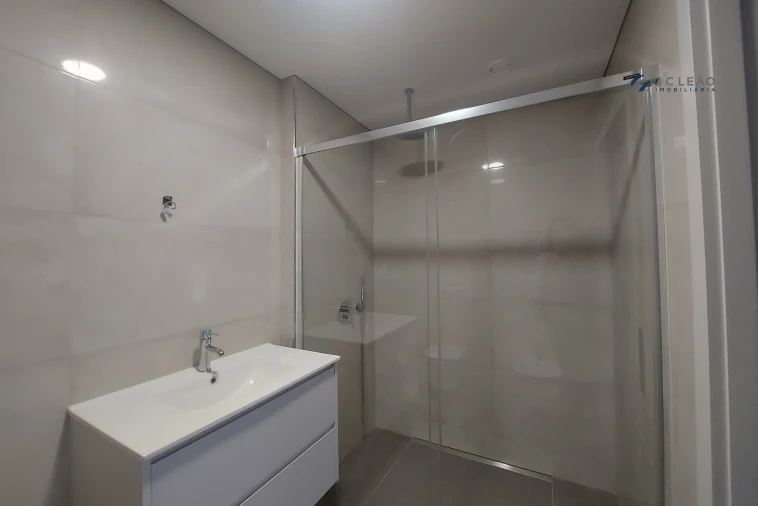 Apartamento T0 para Venda em Cedofeita, Santo Ildefonso, Sé, Miragaia, São Nicolau e Vitória Foto 16