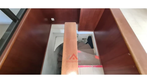 Loja para Venda em Leiria, Pousos, Barreira e Cortes