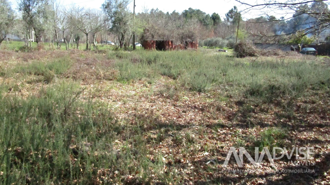 Terreno para Venda em Barreiros e Cepões Foto 1