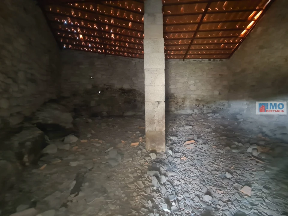 Armazém para Venda em Oledo Foto 9