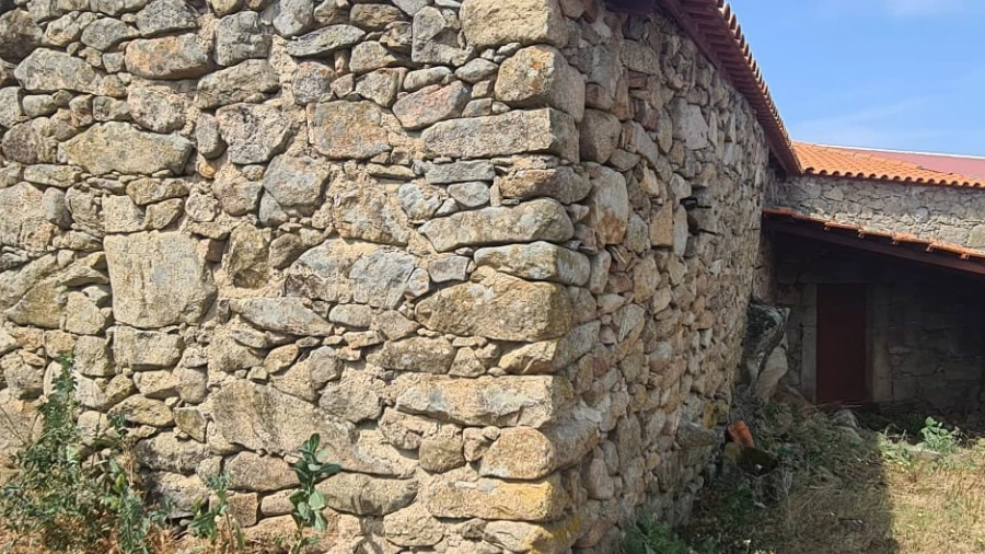 Armazém para Venda em Oledo