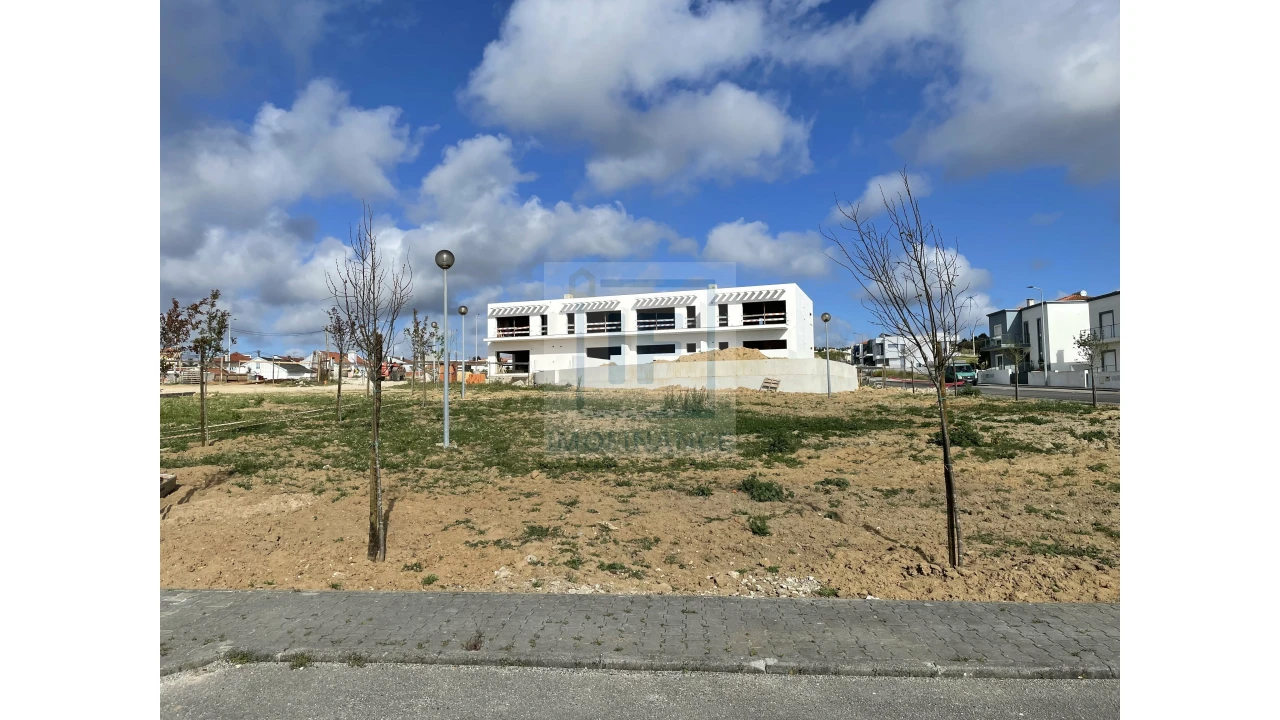 Loja para Venda em Atouguia da Baleia Foto 4