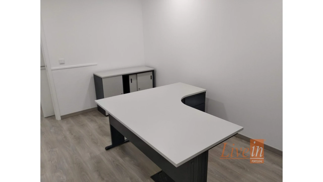 Armazém para Venda em Malveira e São Miguel de Alcainça Foto 7