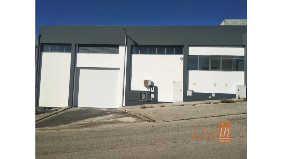 Armazém para Venda em Malveira e São Miguel de Alcainça Foto 1