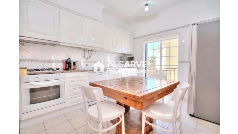 Apartamento T3 para Venda em Quarteira