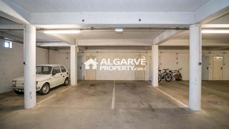 Apartamento T3 para Venda em Quarteira Foto 28