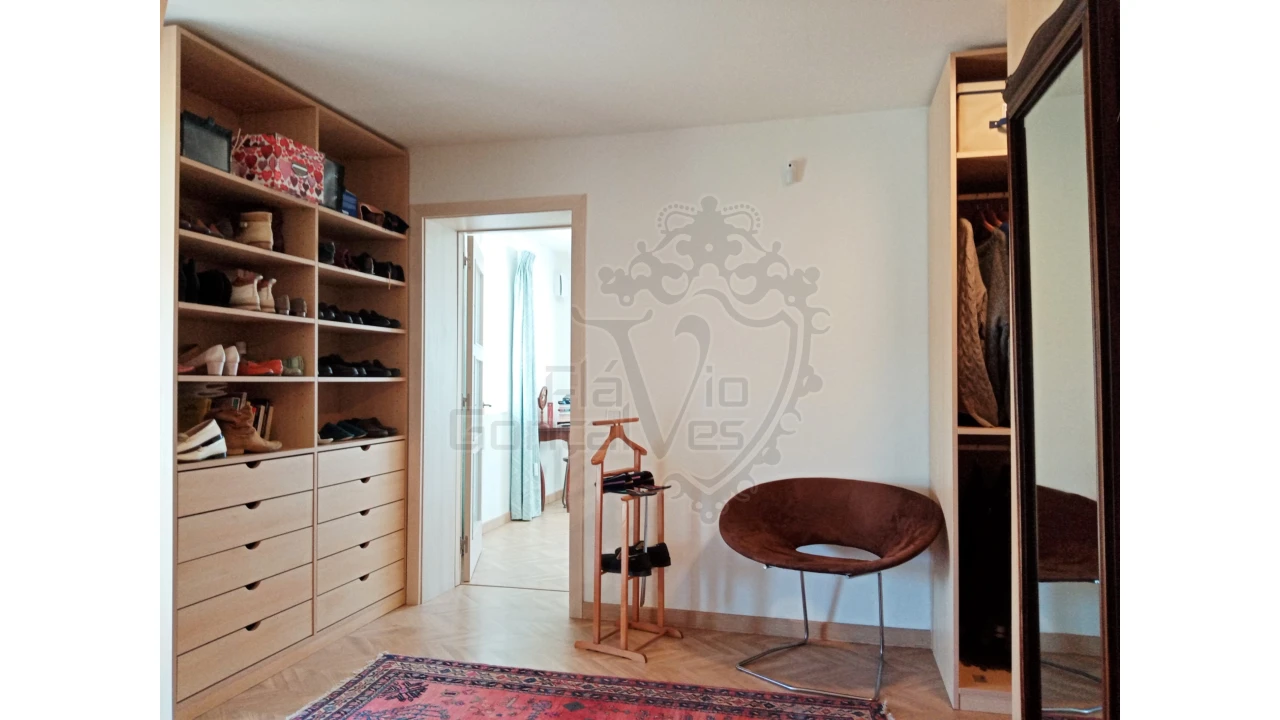 Quinta T3 para Venda em Assunção, Ajuda, Salvador e Santo Ildefonso Foto 18