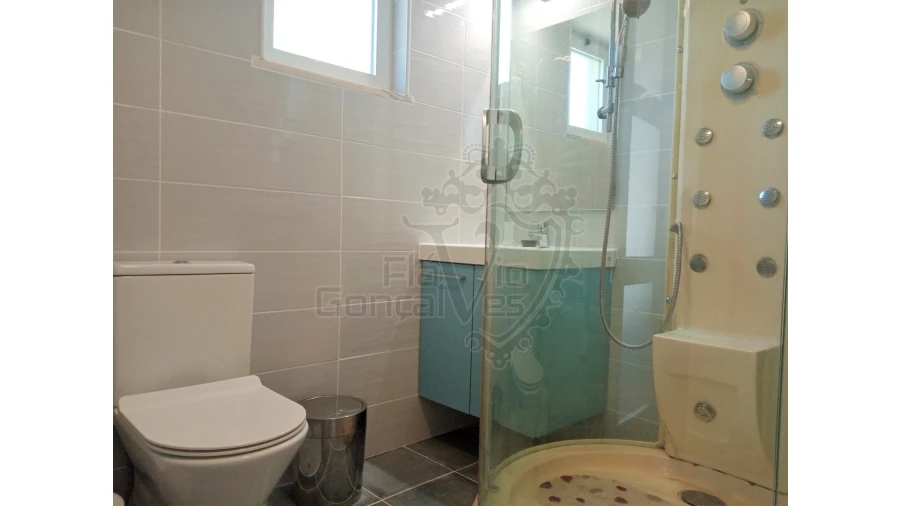 Quinta T3 para Venda em Assunção, Ajuda, Salvador e Santo Ildefonso Foto 13