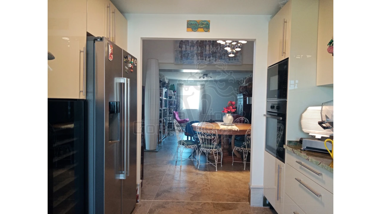 Quinta T3 para Venda em Assunção, Ajuda, Salvador e Santo Ildefonso Foto 8