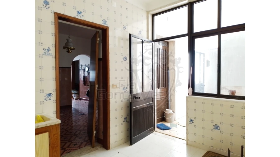 Moradia T4 para Venda em São João Baptista Foto 11