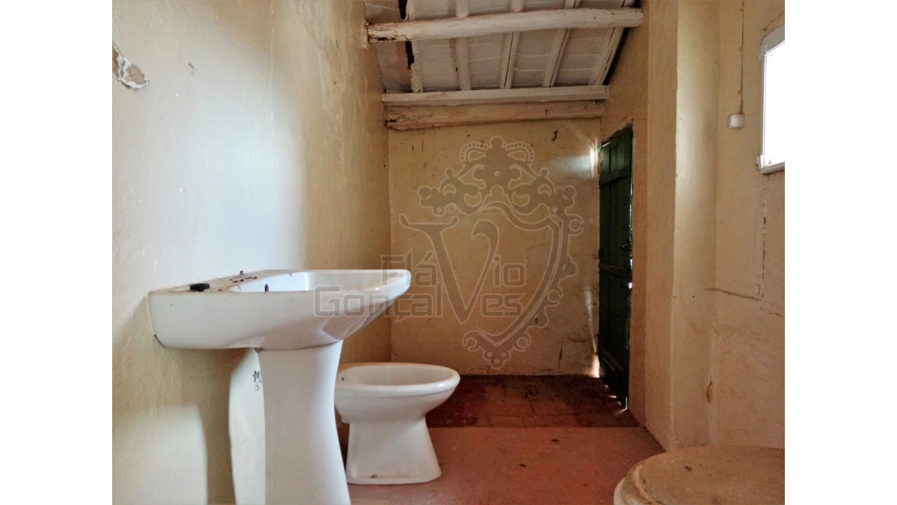 Moradia T6 para Venda em Estremoz (Santa Maria e Santo André) Foto 13