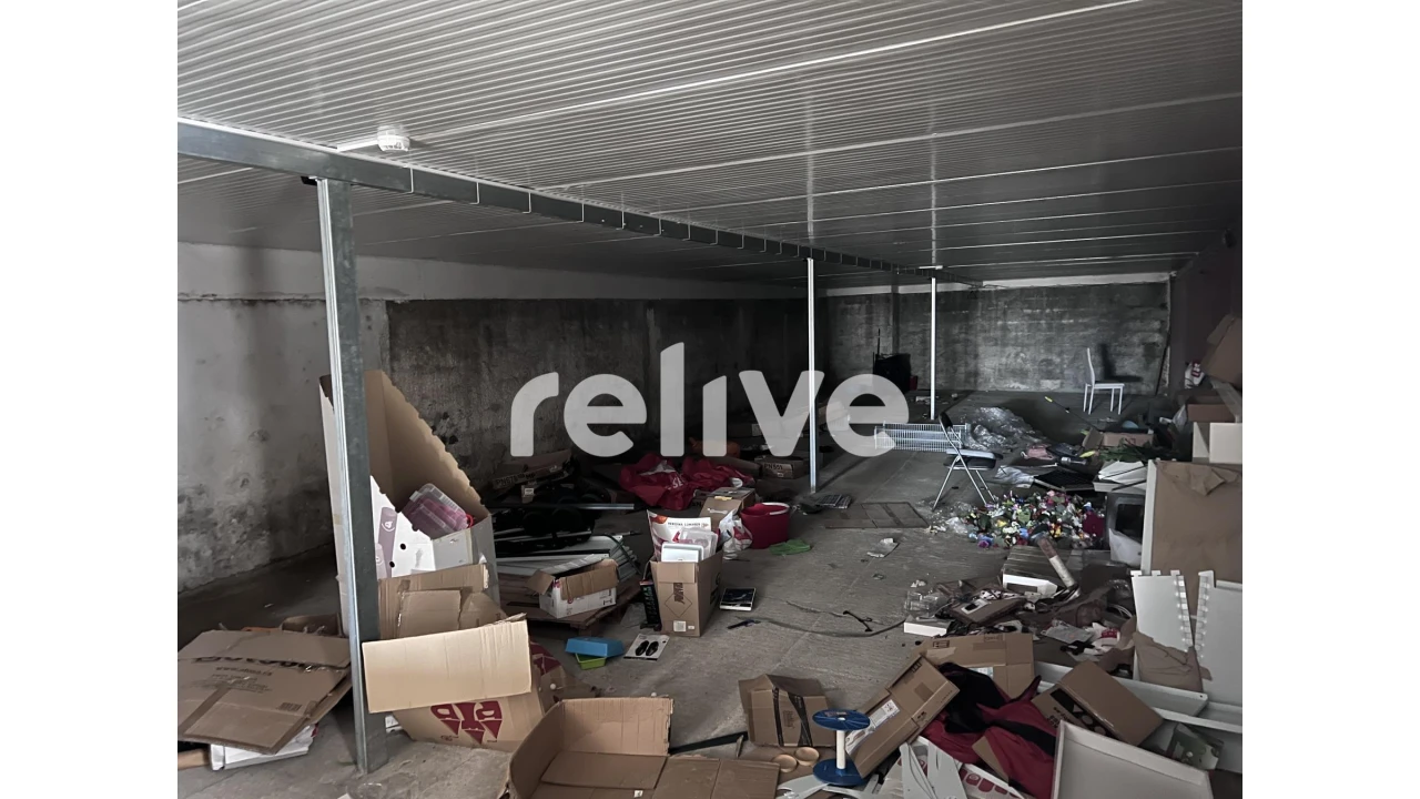 Armazém para Venda em Póvoa de Santa Iria e Forte da Casa Foto 13