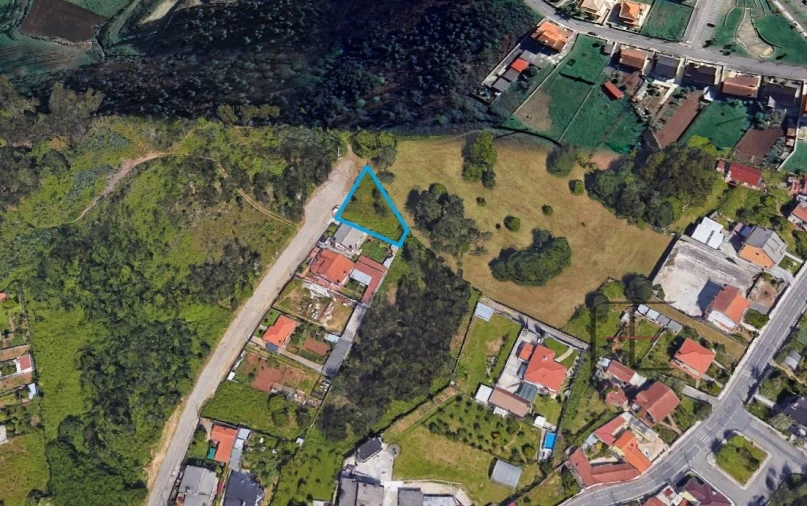 Terreno para Venda em Canedo, Vale e Vila Maior Foto 2