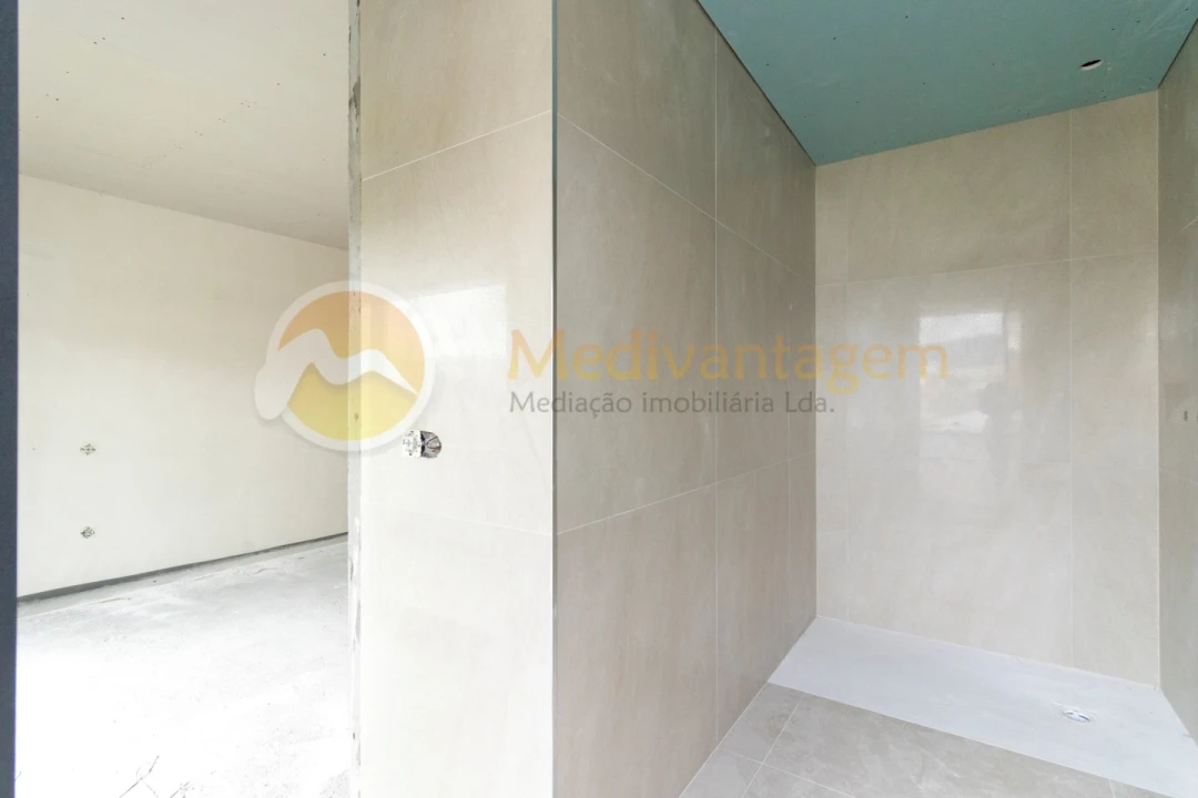 Moradia T3 para Venda em Vila Verde e Barbudo Foto 21