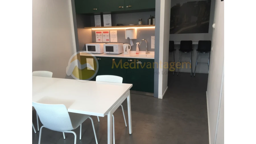 Escritório para Arrendamento em Braga (São José de São Lázaro e São João do Souto) Foto 12