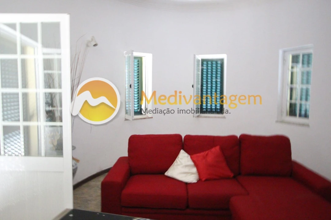 Moradia T3 para Venda em Sande, Vilarinho, Barros e Gomide Foto 2