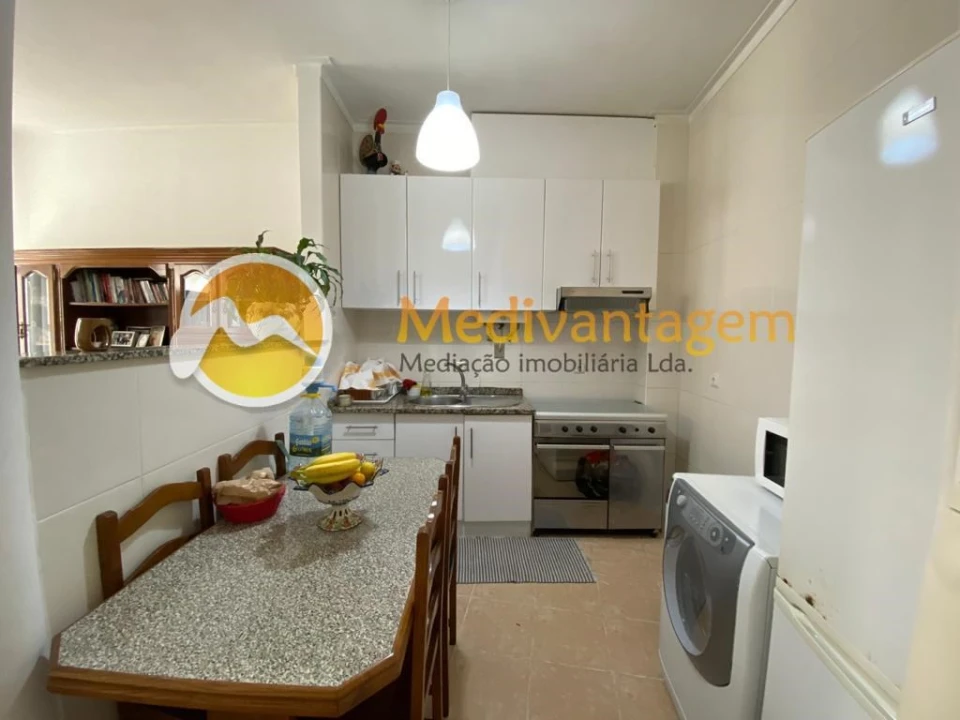 Prédio para Venda em Braga (Maximinos, Sé e Cividade) Foto 3