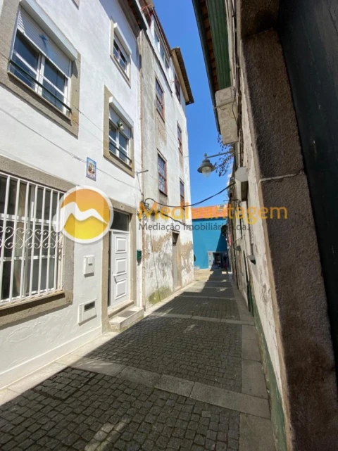 Prédio para Venda em Braga (Maximinos, Sé e Cividade)
