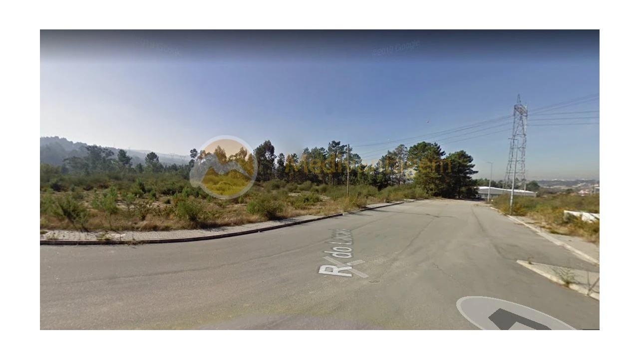 Terreno para Venda em Monsul Foto 2