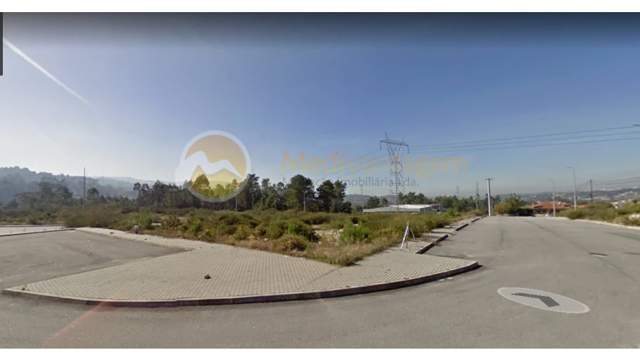 Terreno para Venda em Monsul Foto 3