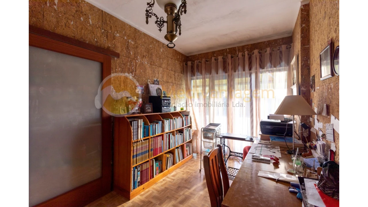 Moradia T5 para Venda em Santa Comba Foto 13