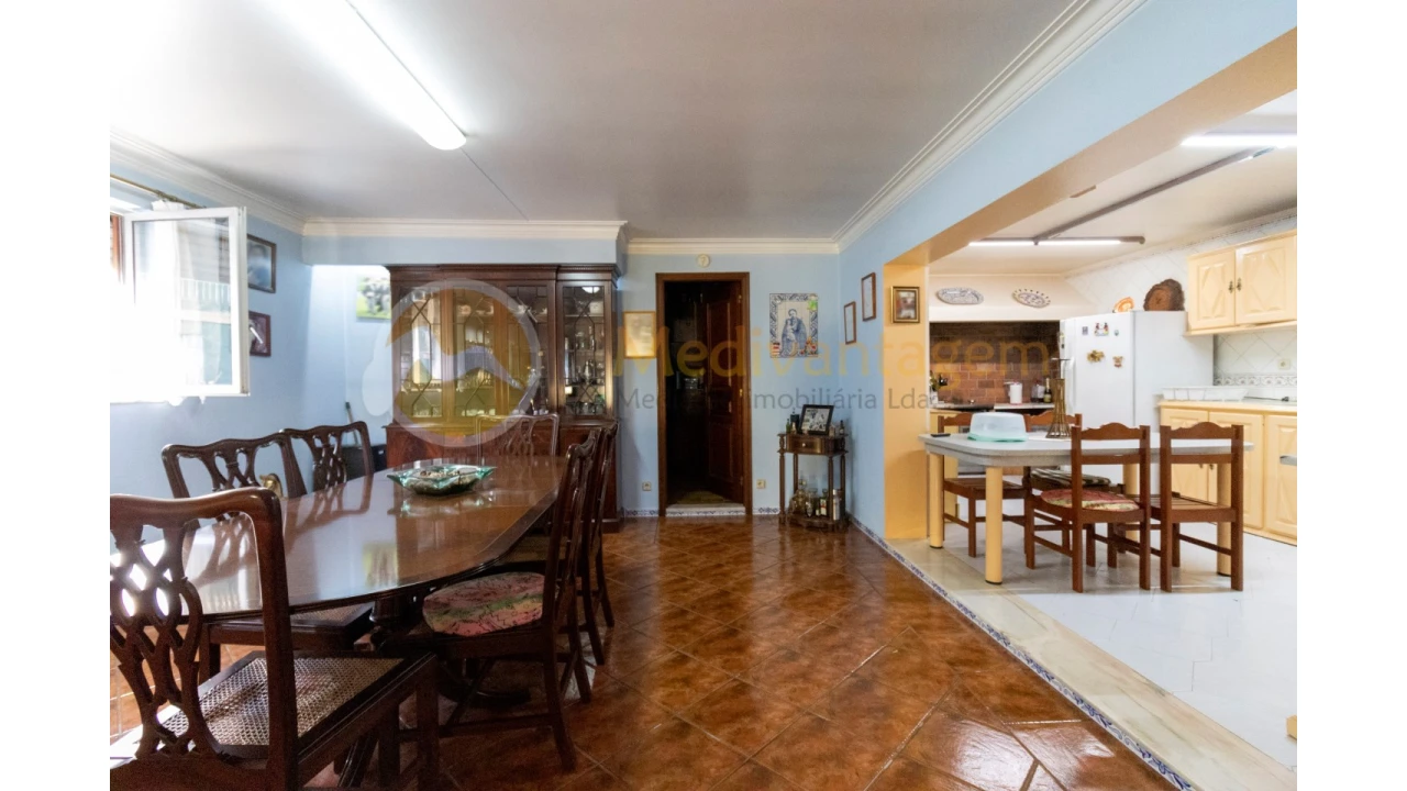 Moradia T5 para Venda em Santa Comba Foto 23