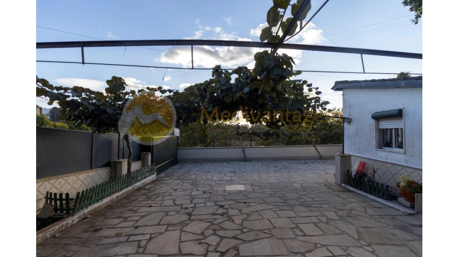 Moradia T5 para Venda em Santa Comba Foto 27