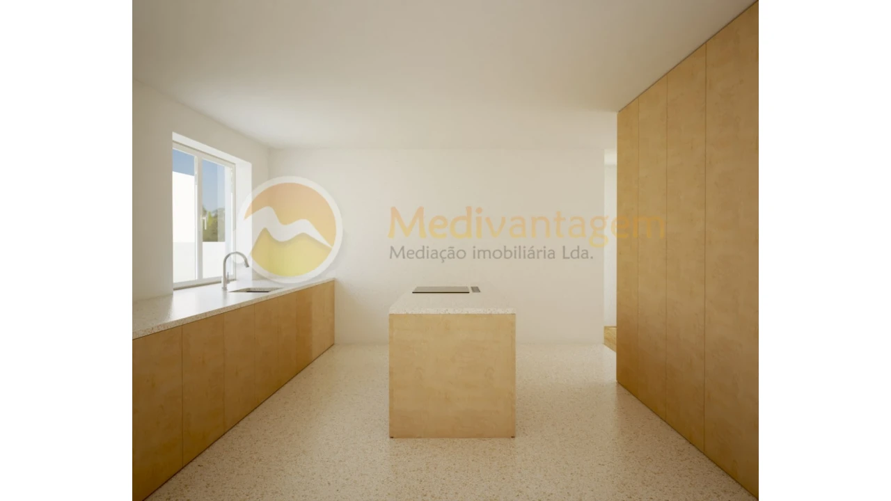 Moradia T4 para Venda em Palmeira Foto 4