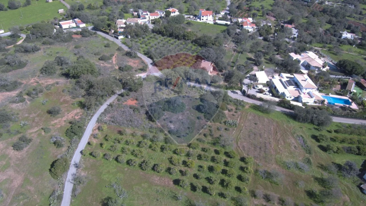 Terreno P/ Prédio para Venda em Albufeira e Olhos de Água Foto 7