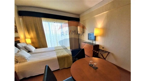 Apartamento para Venda em Albufeira e Olhos de Água