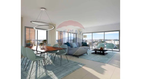 Apartamento T3 para Venda em Albufeira e Olhos de Água