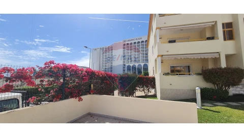 Apartamento T4 para Venda em Quarteira