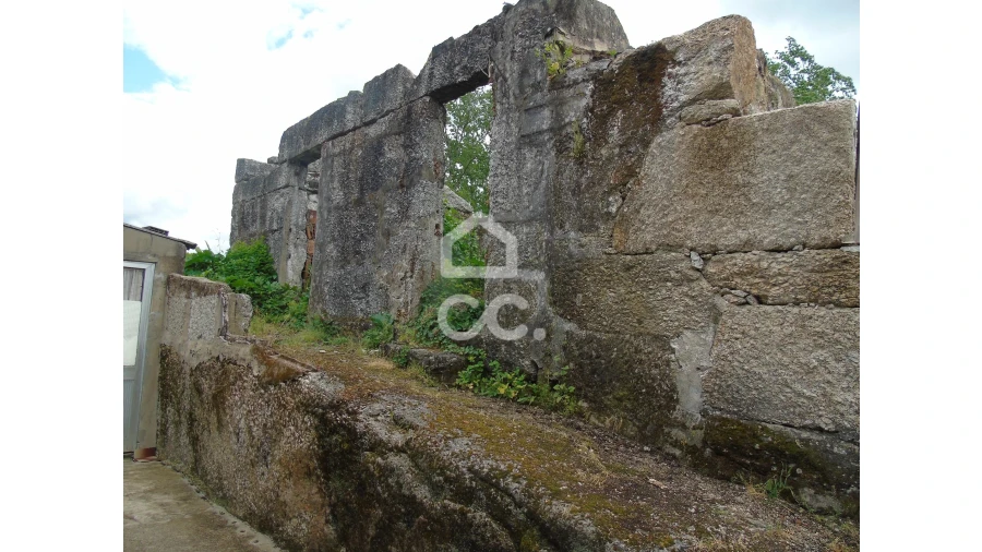 Moradia para Venda em Selho (São Cristovão) Foto 4
