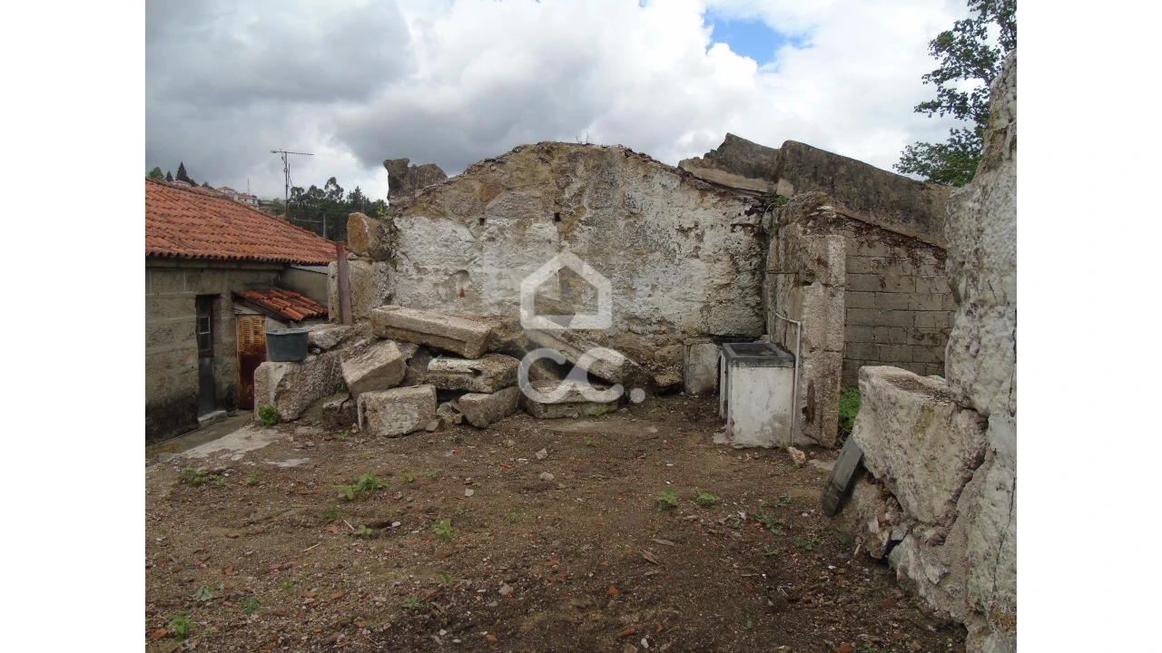 Moradia para Venda em Selho (São Cristovão) Foto 5
