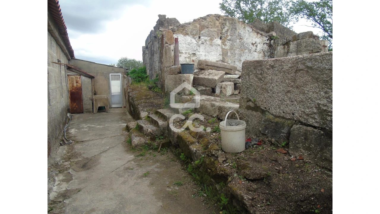 Moradia para Venda em Selho (São Cristovão) Foto 16