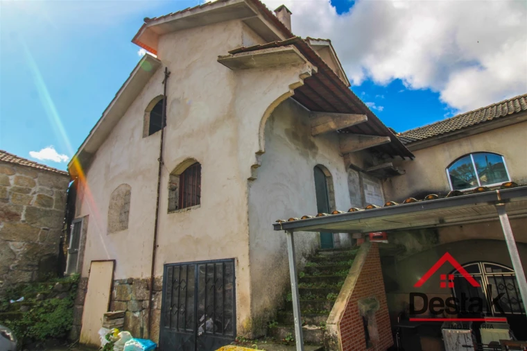 Moradia T2 para Venda em São Vicente de Lafões Foto 2