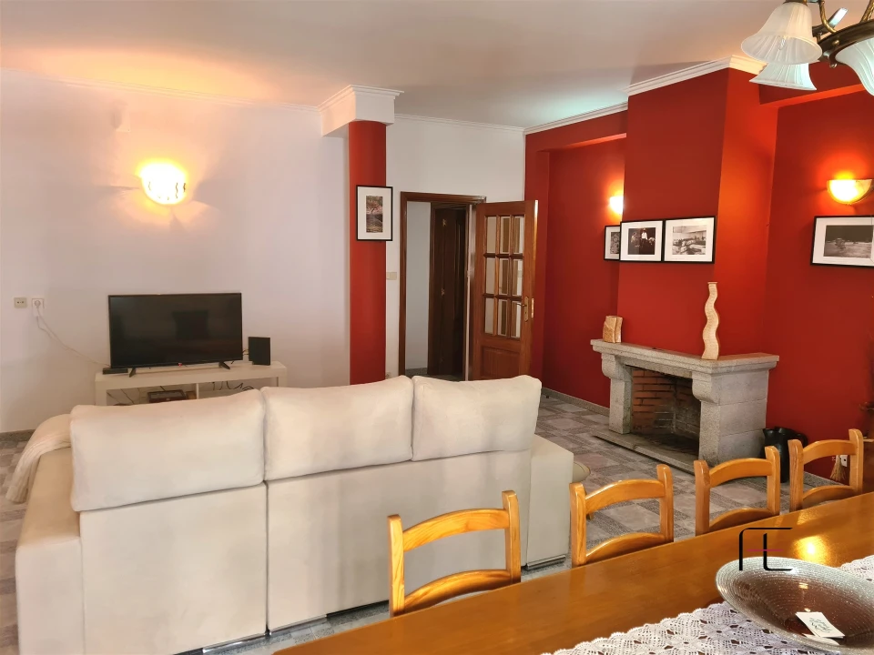 Moradia T3 para Venda em Nagozelo do Douro Foto 2