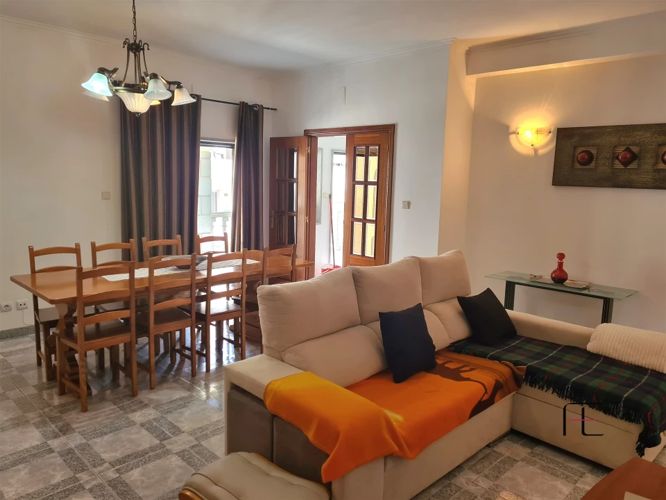 Moradia T3 para Venda em Nagozelo do Douro Foto 3