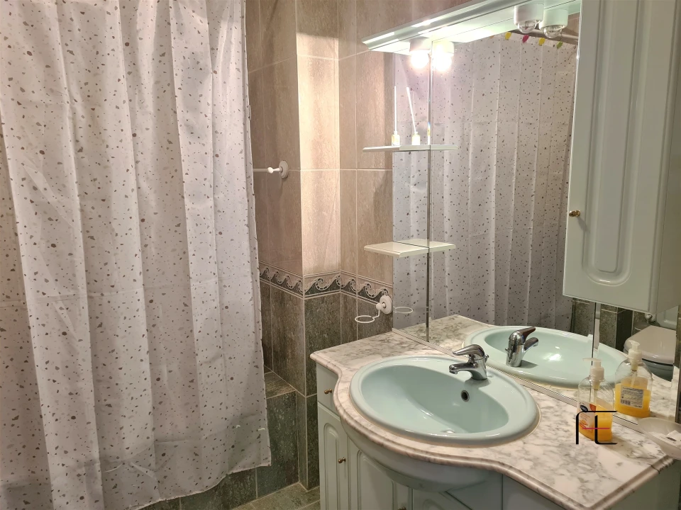 Moradia T3 para Venda em Nagozelo do Douro Foto 10