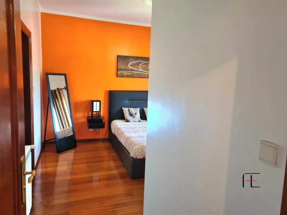 Moradia T3 para Venda em Nagozelo do Douro Foto 12